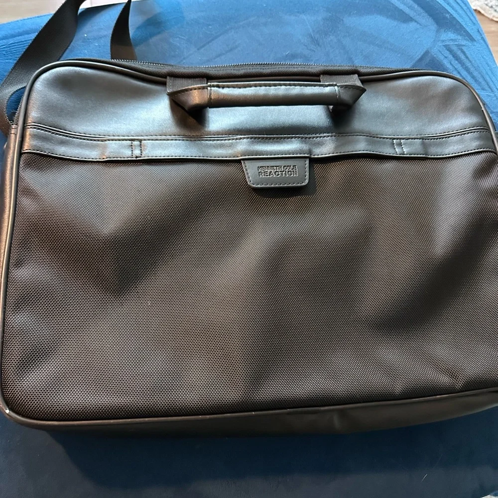 Kenneth Cole Reaction Black Laptop Bag